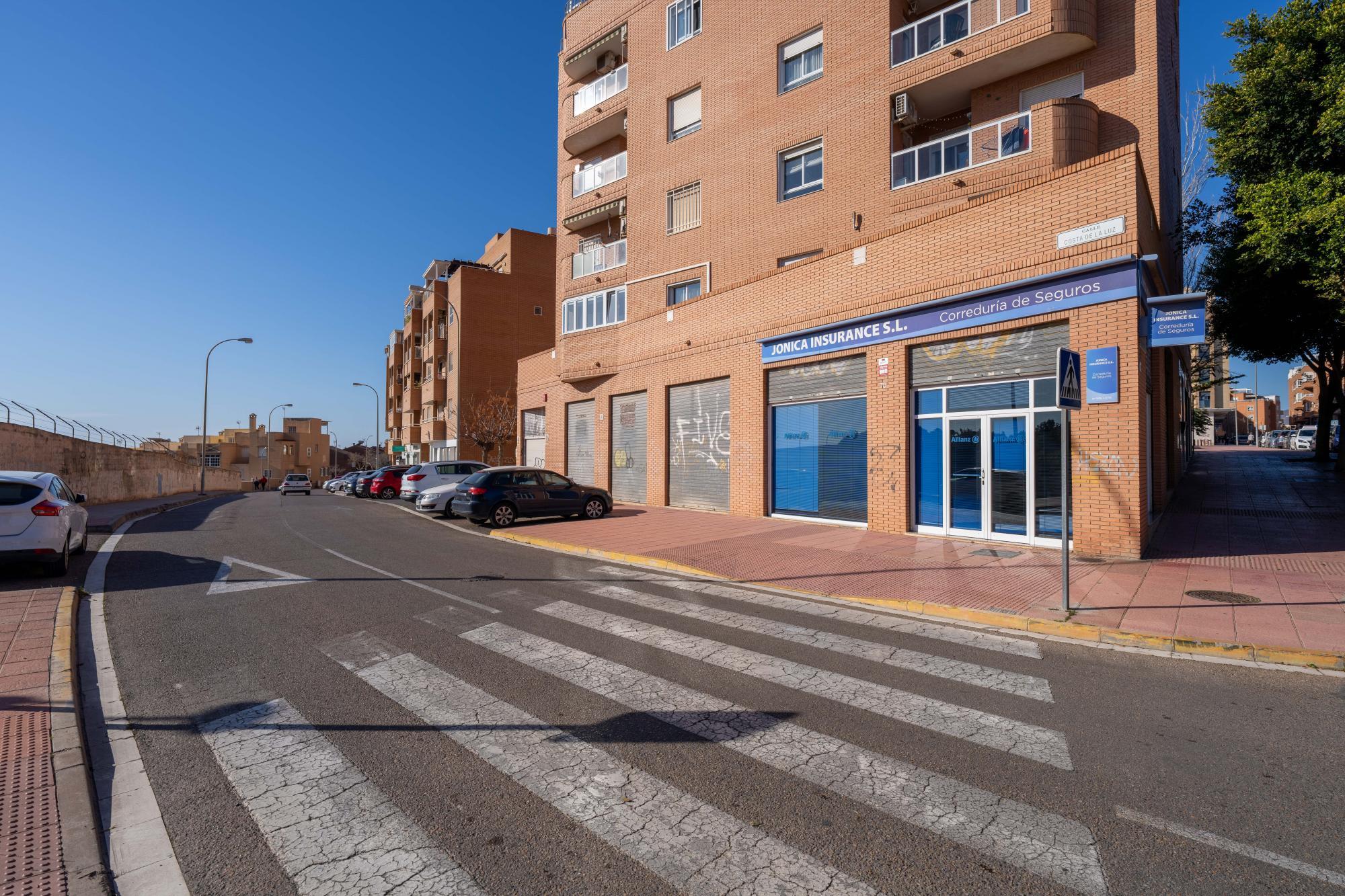 Locales-Venta-AlmerÃ­a-2153132-Foto-12