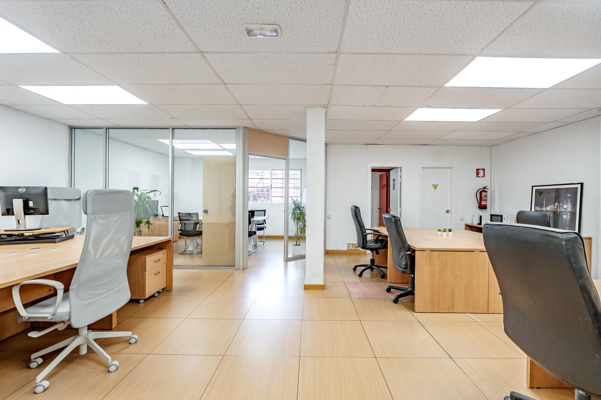 Oficinas-Venta-Boadilla del Monte-2172872-Foto-3