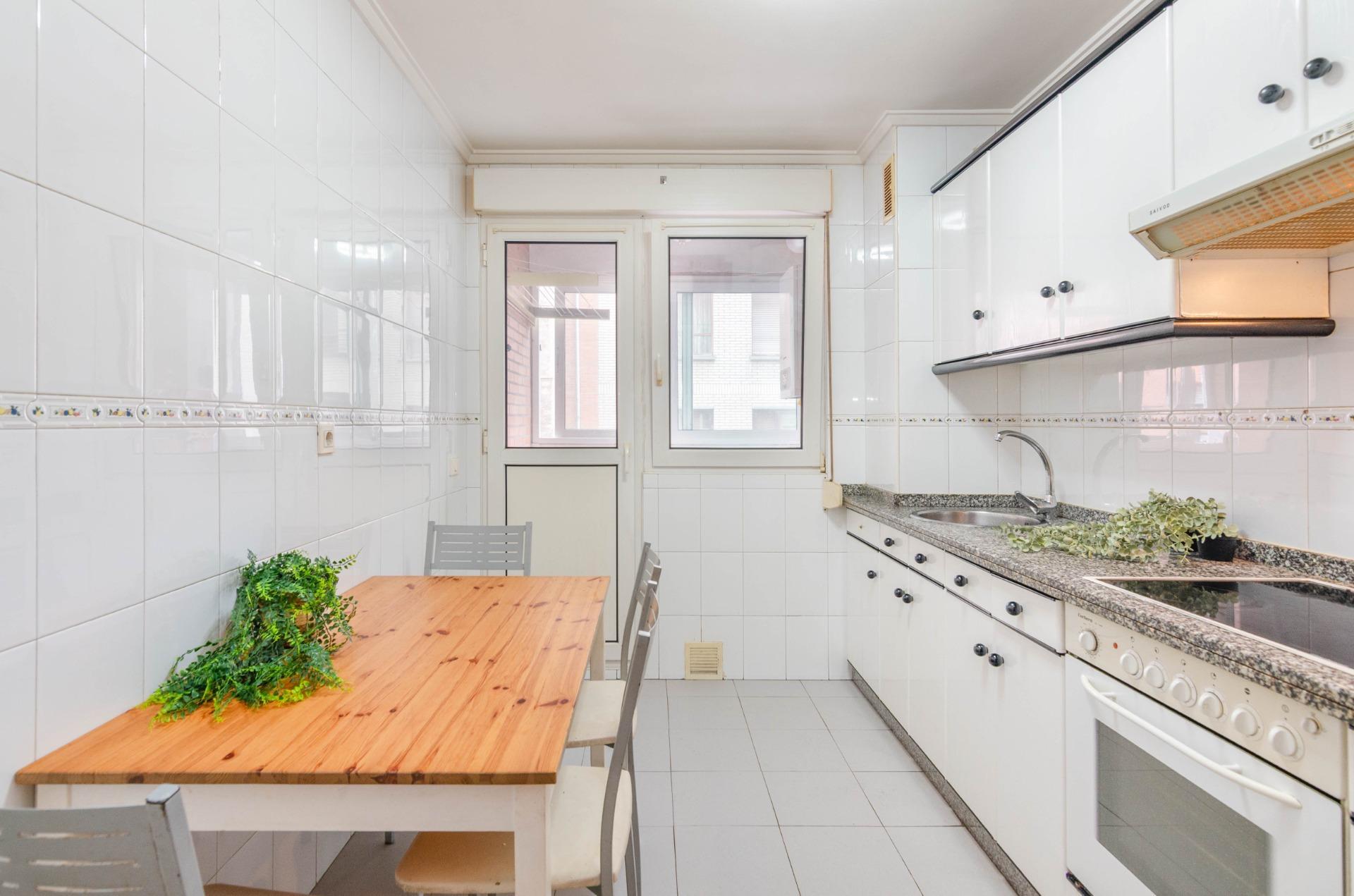 Pisos-Venta-Oviedo-2173668-Foto-14