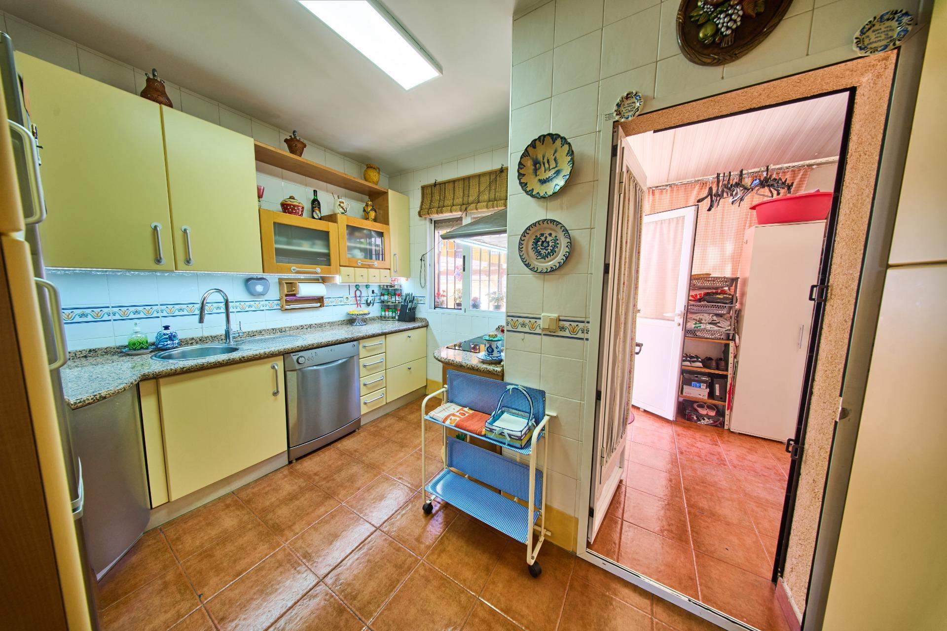 Casa en venta  calle VEGA, La Zubia, Granada  7/46