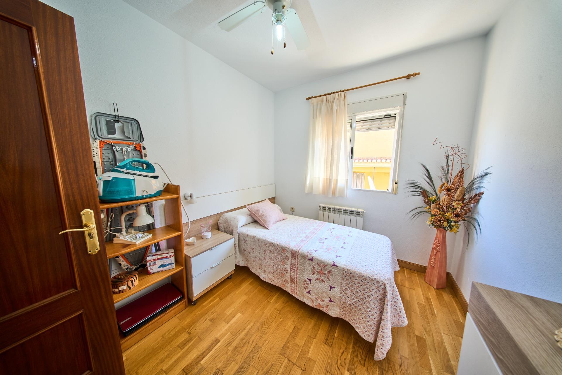 Casa en venta  calle VEGA, La Zubia, Granada  20/46