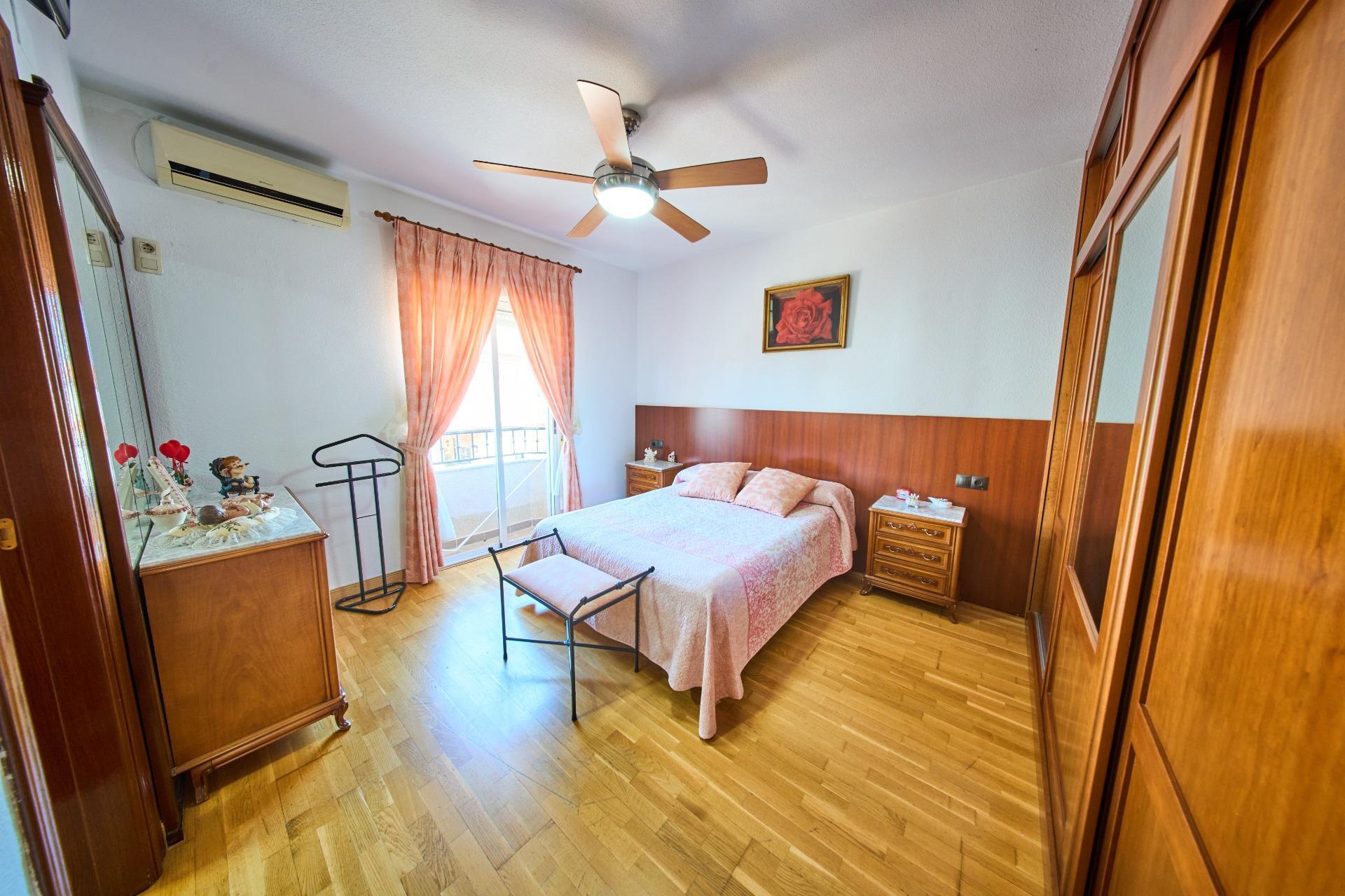 Casa en venta  calle VEGA, La Zubia, Granada  21/46