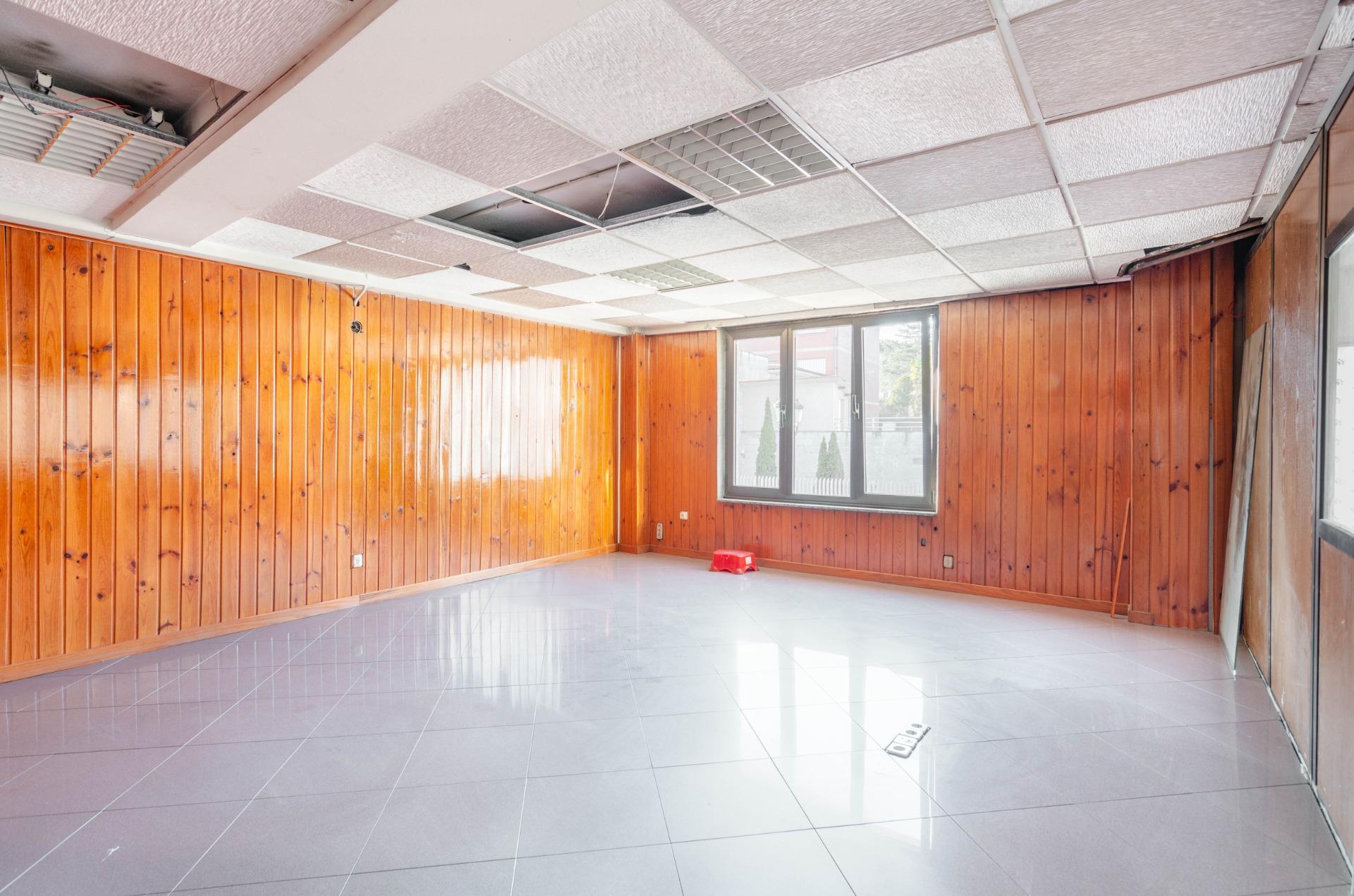 Negocios-Venta-Oviedo-2033150-Foto-25