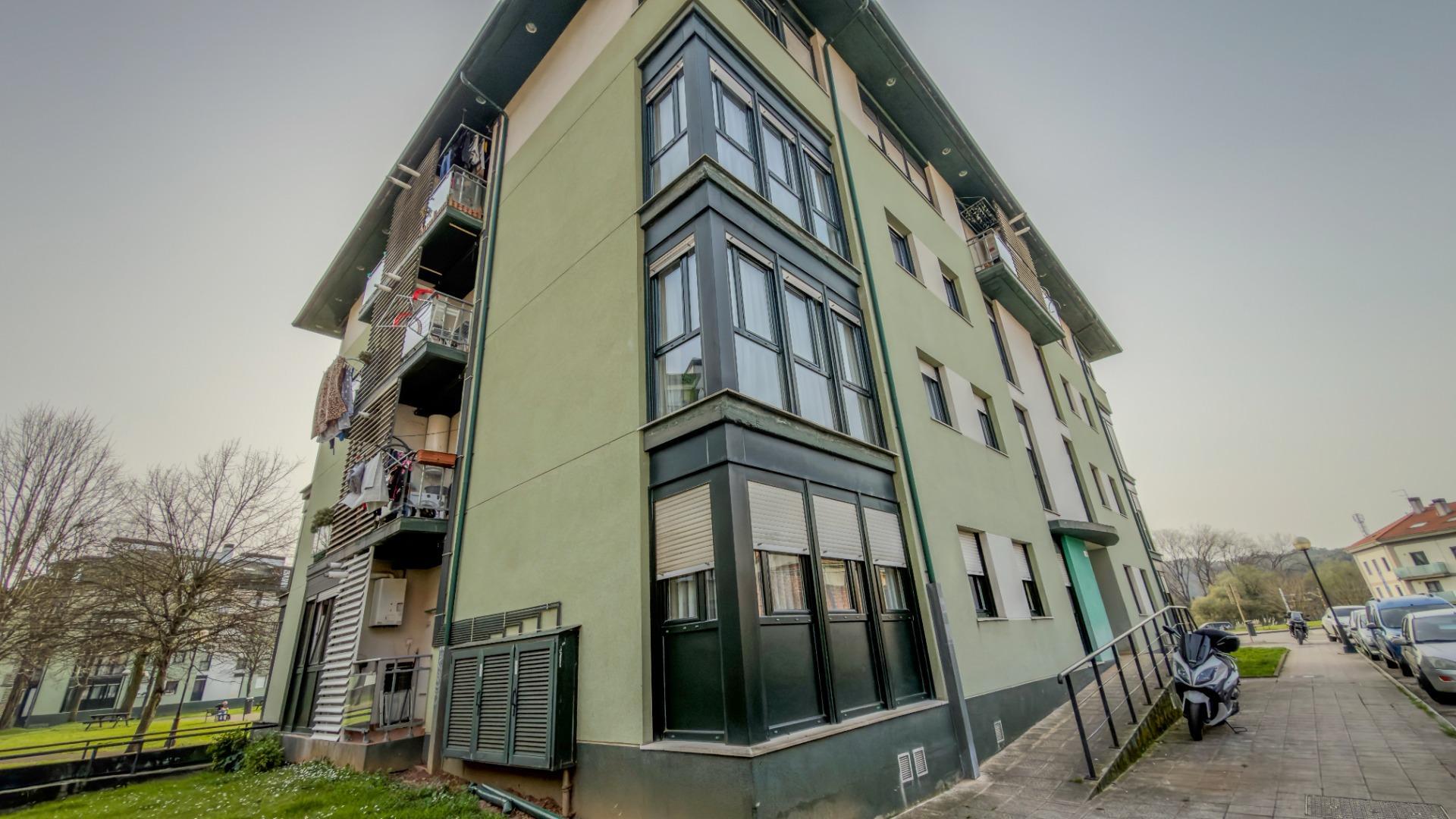 Pisos-Venta-Torrelavega-2177184-Foto-31