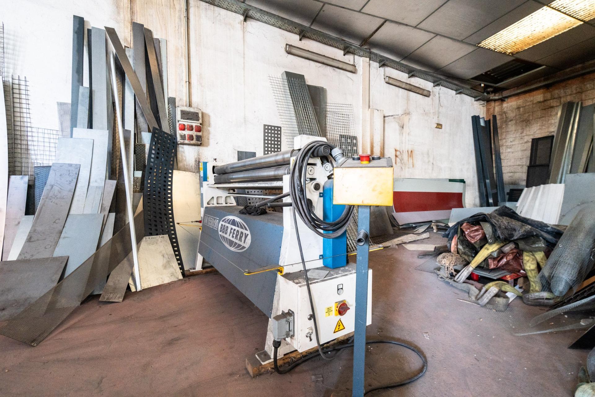 Naves-Venta-GriÃ±Ã³n-2091308-Foto-50