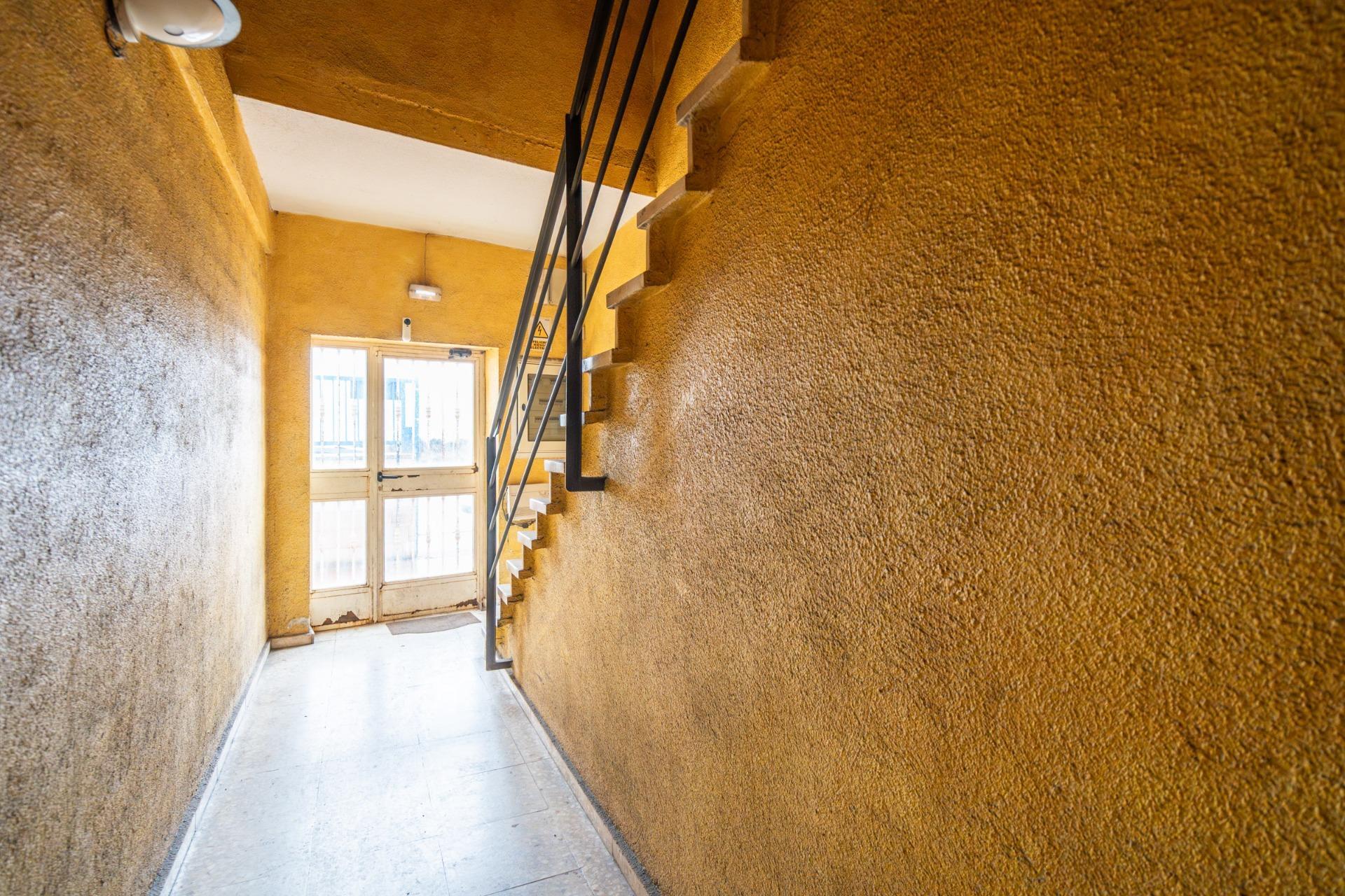 Naves-Venta-GriÃ±Ã³n-2091308-Foto-58