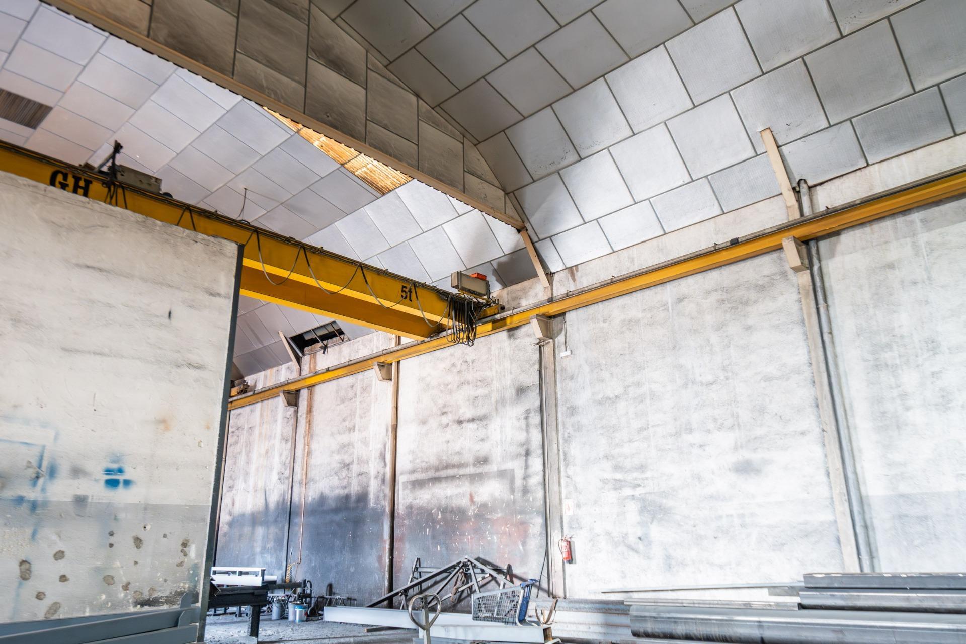 Naves-Venta-GriÃ±Ã³n-2091308-Foto-73