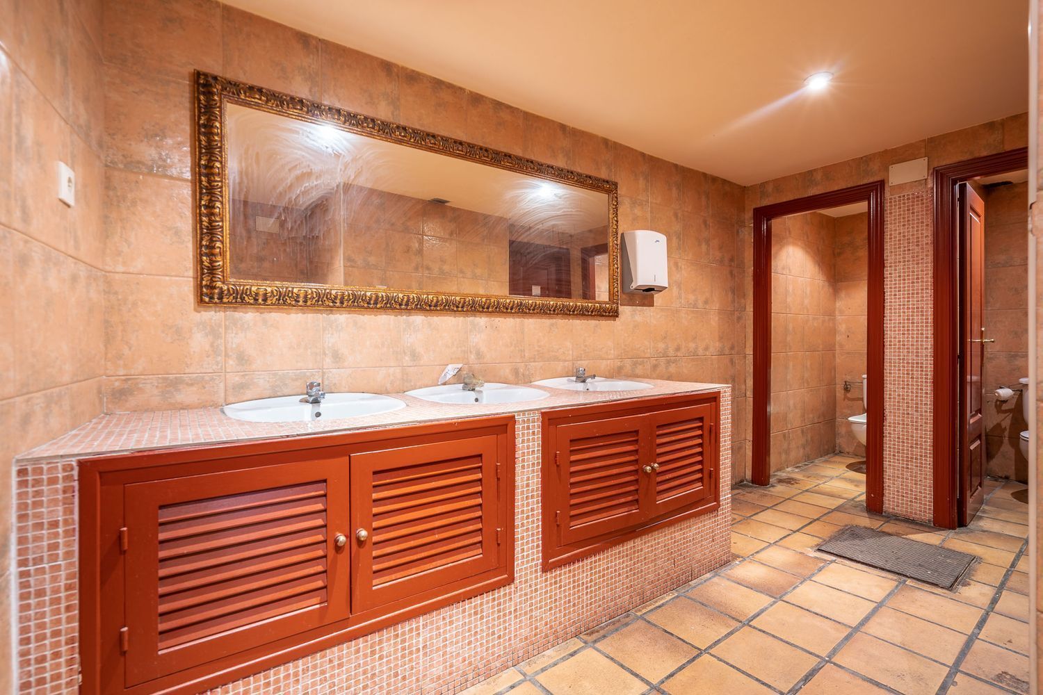 Negocios-Venta-Collado Villalba-1021065-Foto-18