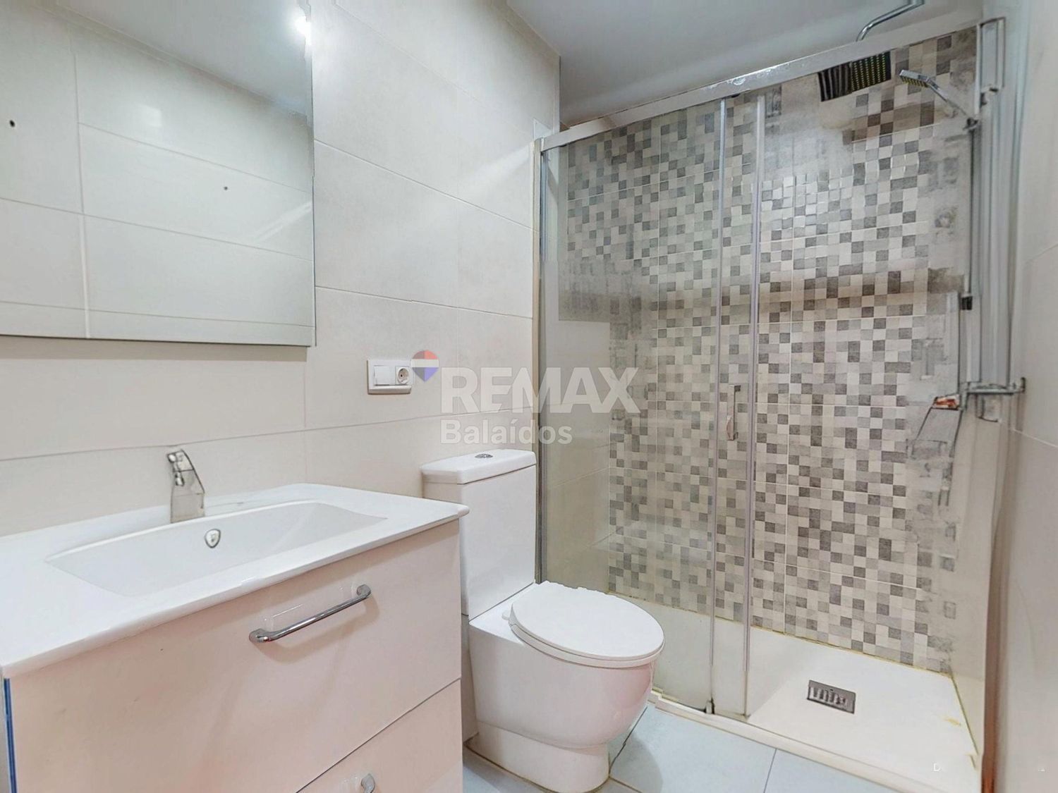 Oficinas-Venta-Vigo-2200116-Foto-18