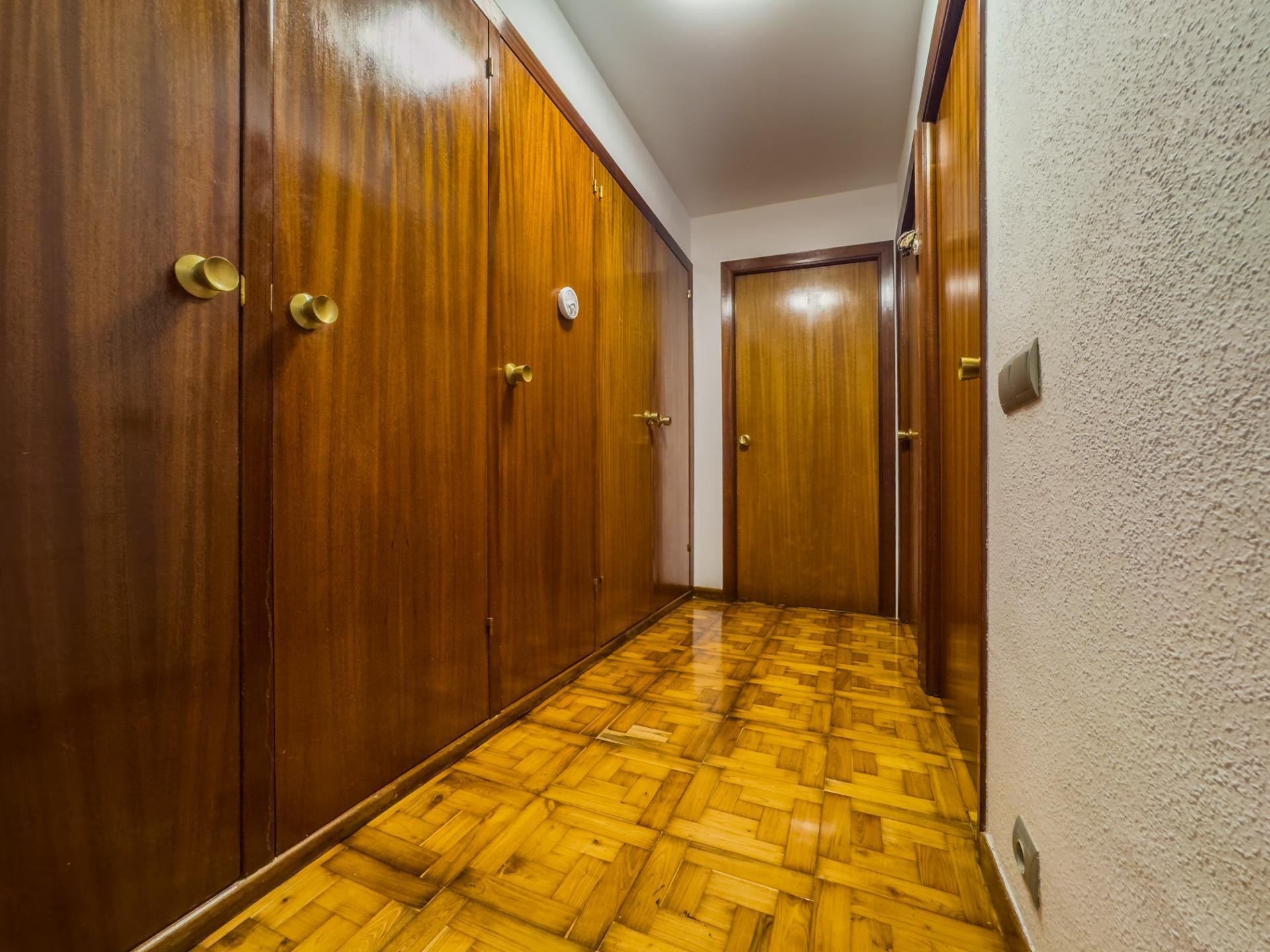 Pisos-Venta-Torrelavega-1828354-Foto-5