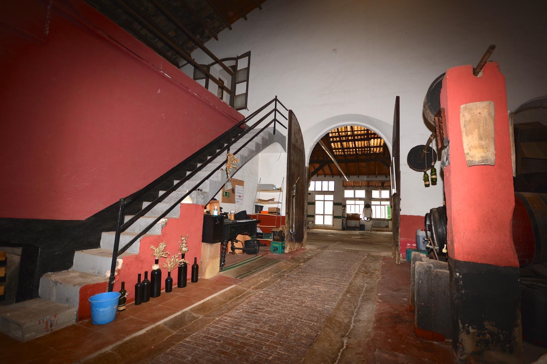 Naves-Venta-Binissalem-2031971-Foto-11