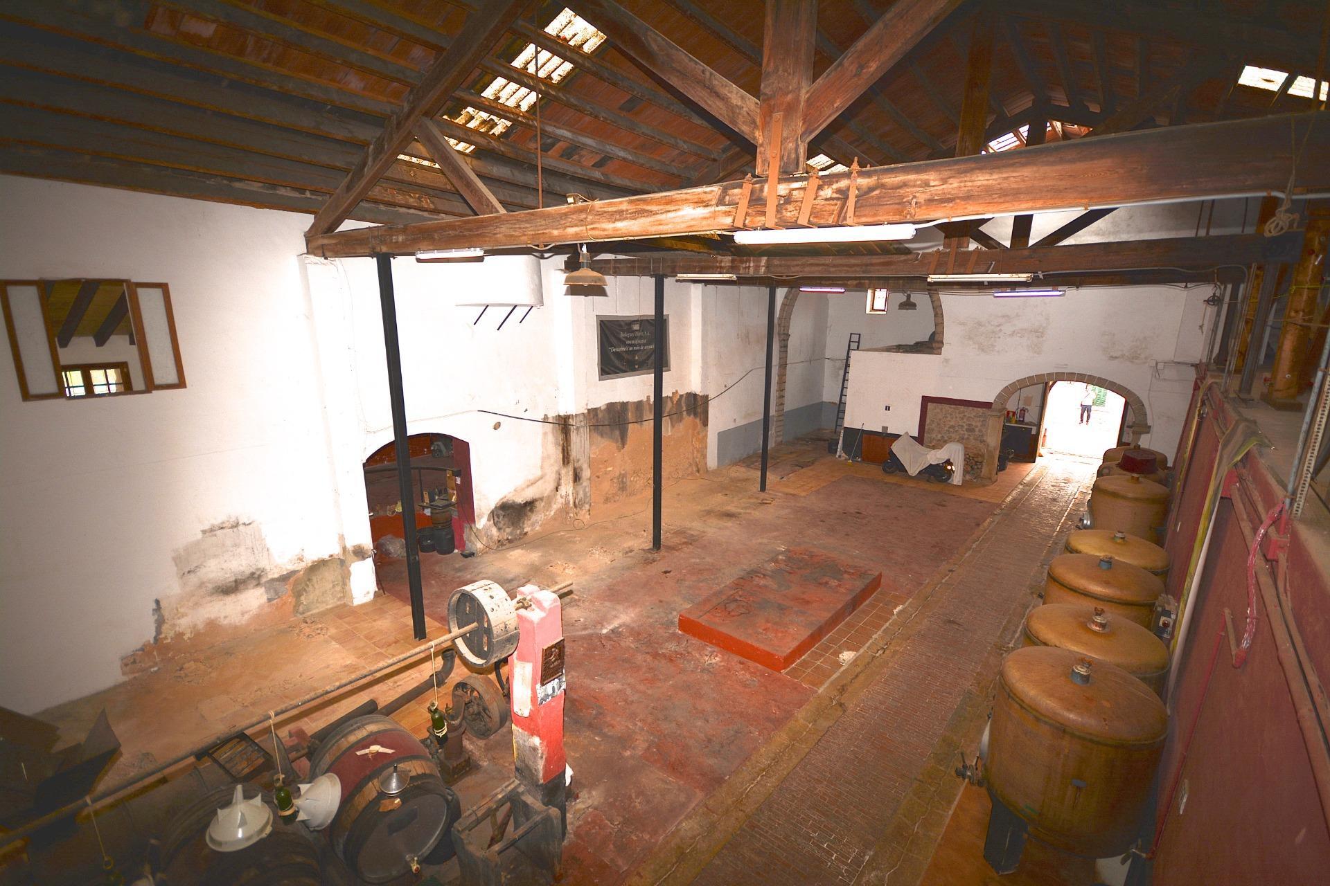 Naves-Venta-Binissalem-2031971-Foto-10