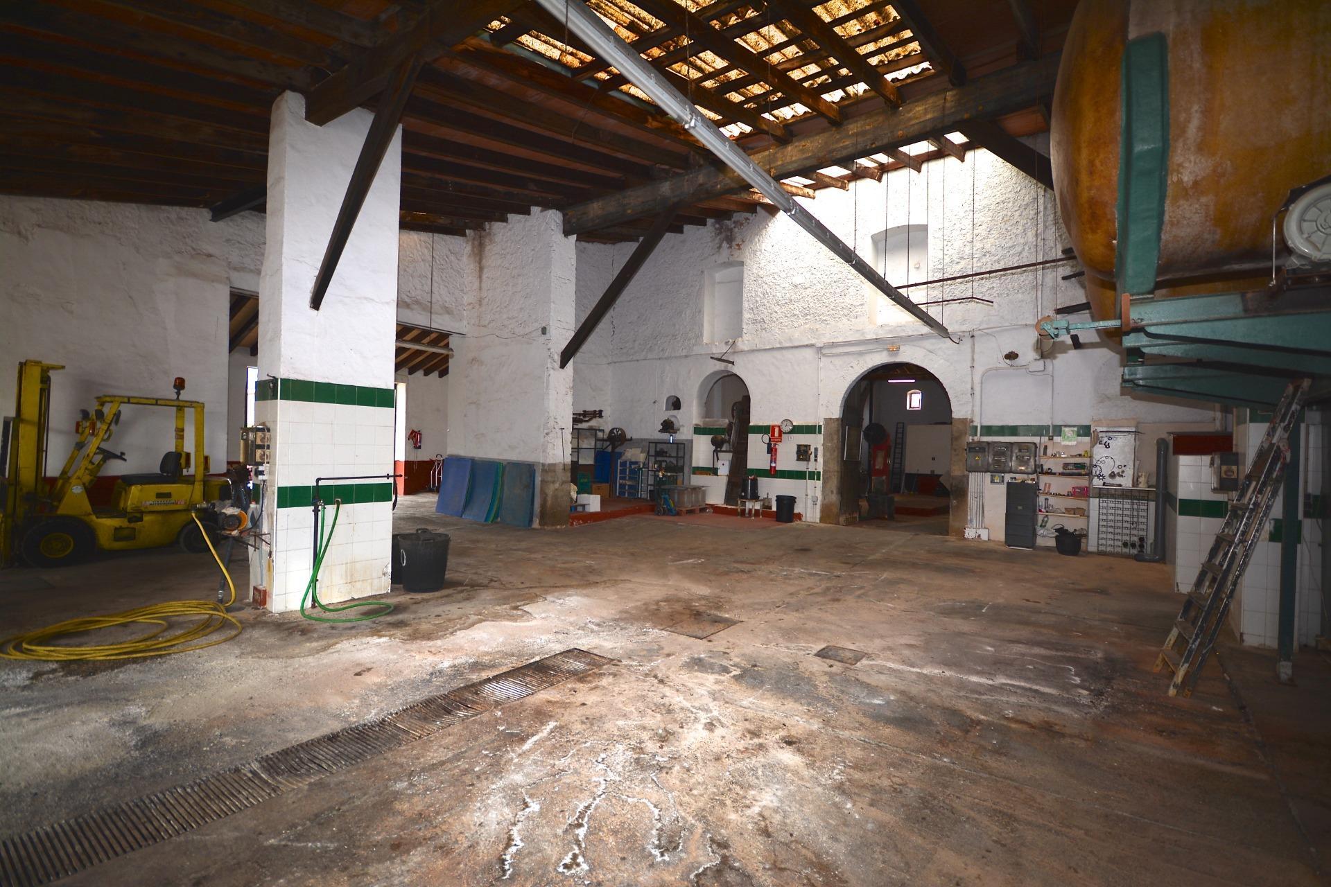 Naves-Venta-Binissalem-2031971-Foto-8