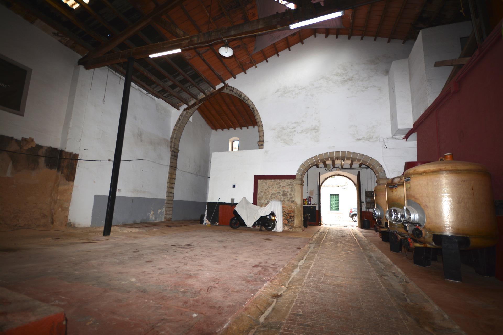 Naves-Venta-Binissalem-2031971-Foto-19