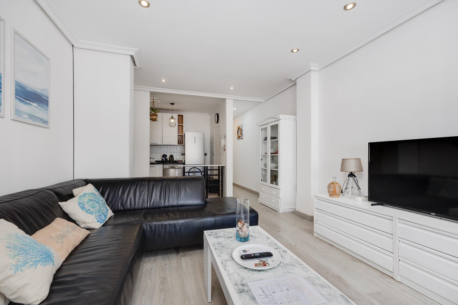 Pisos-Venta-Torrevieja-1935640-Foto-11