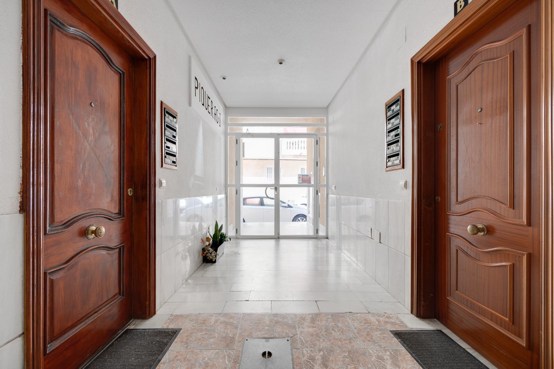 Pisos-Venta-Torrevieja-1935640-Foto-29