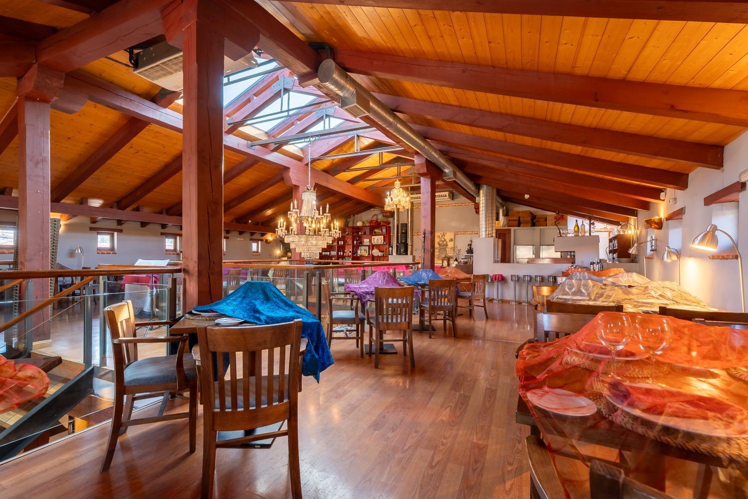 Edificios-Venta-Torrelaguna-2200197-Foto-9