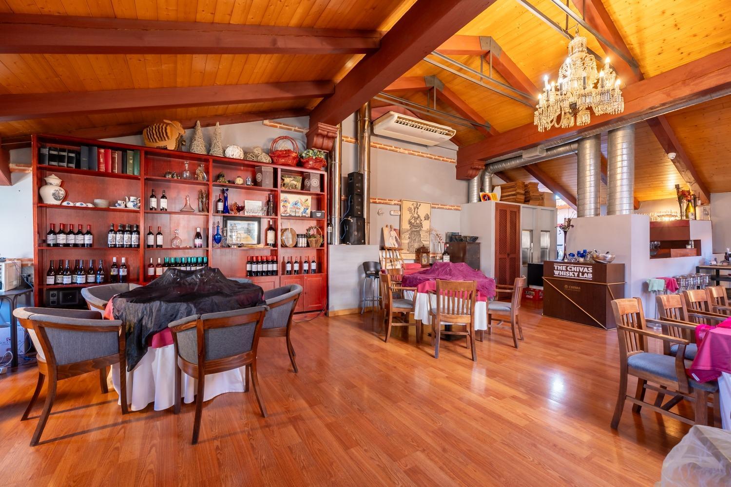 Edificios-Venta-Torrelaguna-2200197-Foto-12