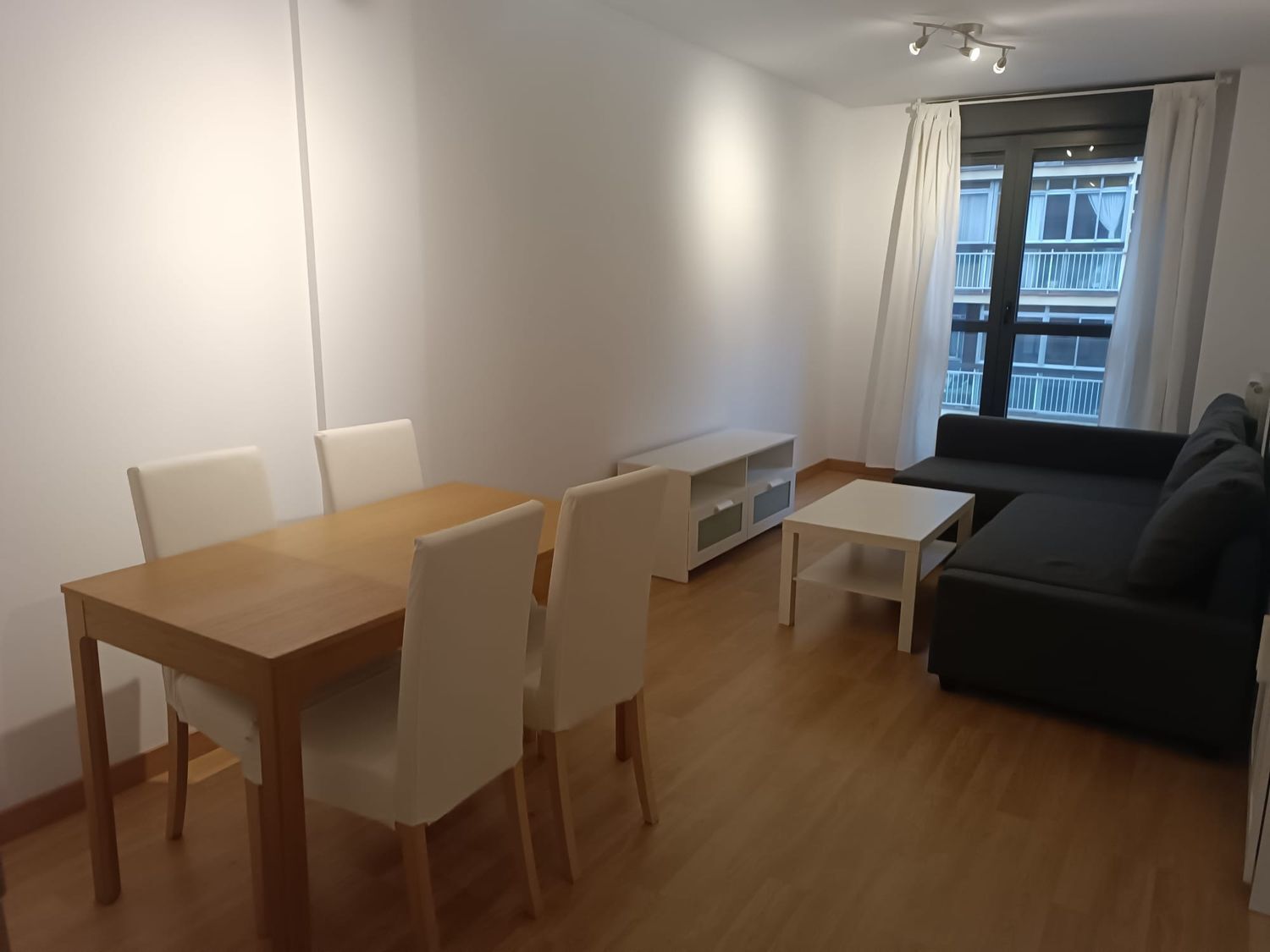 Pisos-Alquiler-Valladolid-1051670-Foto-3