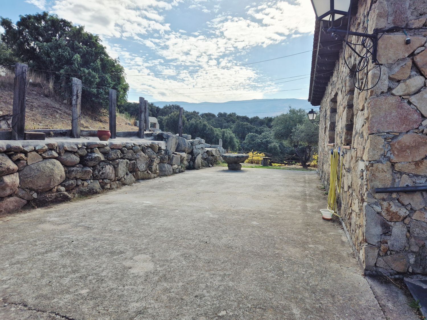 Edificio en venta, Navaluenga