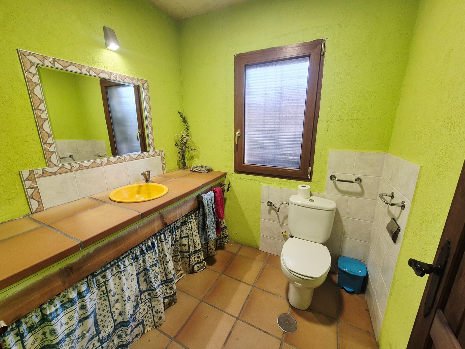 Edificio en venta, Navaluenga