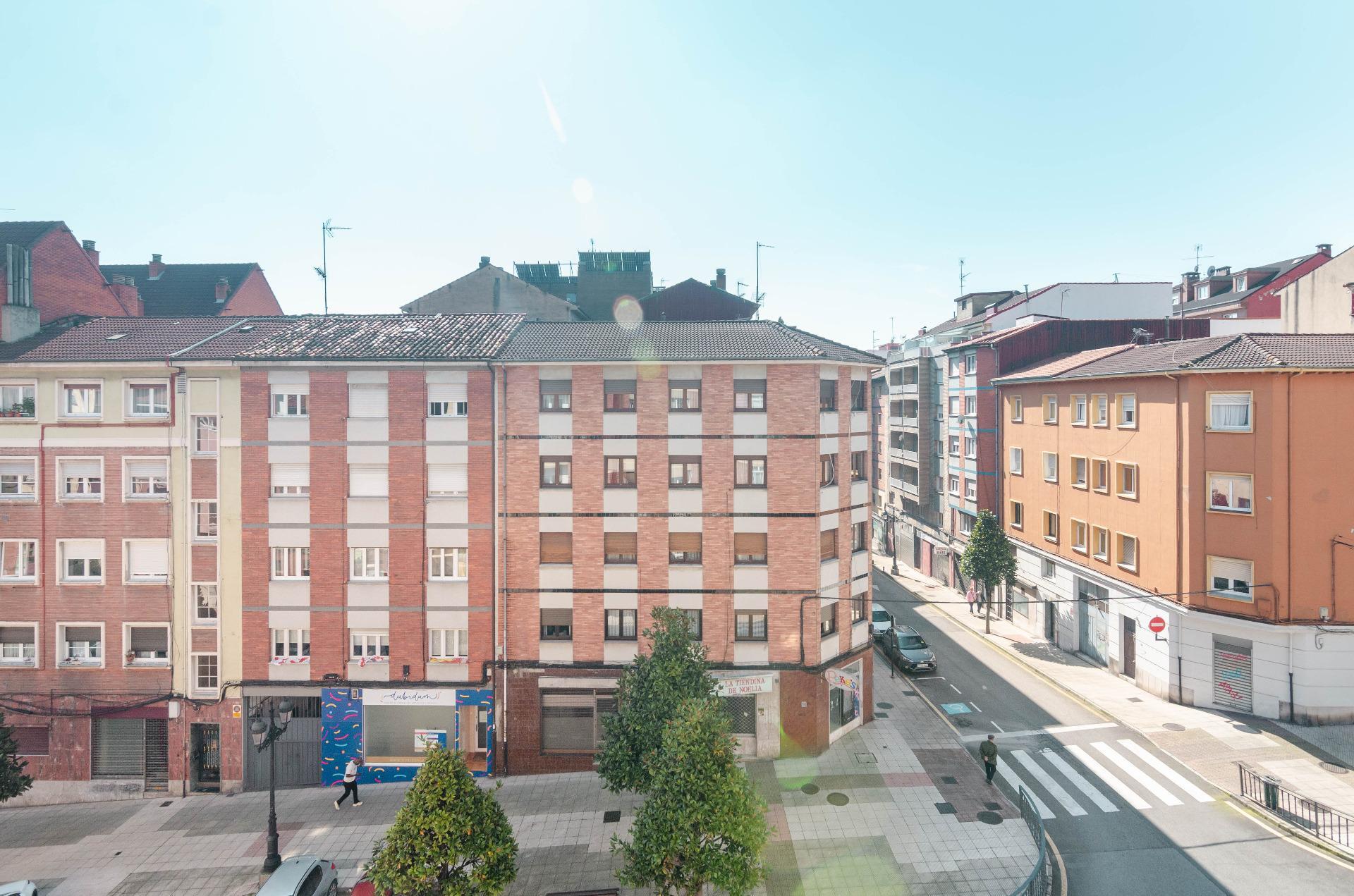 Pisos-Venta-Oviedo-2200693-Foto-28