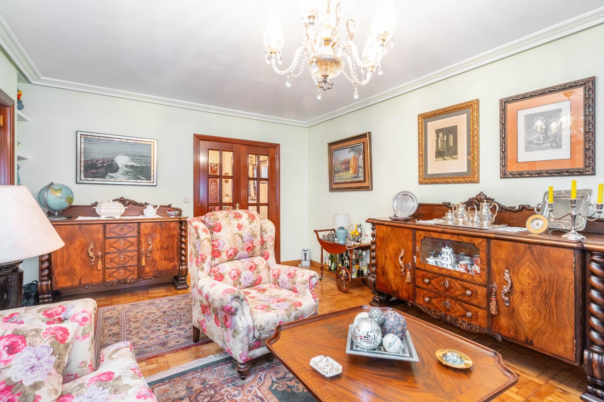 Pisos-Venta-Oviedo-2201362-Foto-5