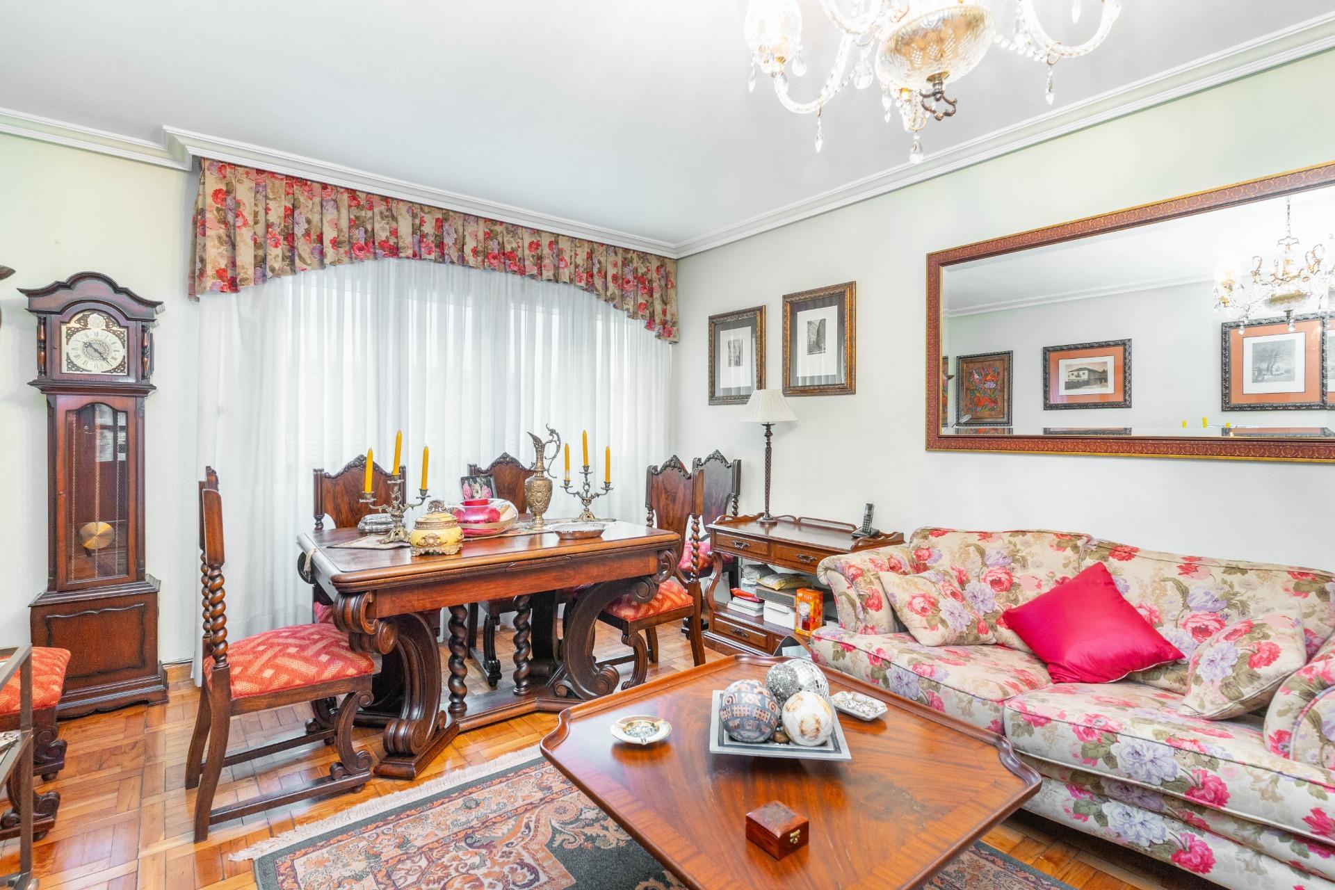 Pisos-Venta-Oviedo-2201362-Foto-4