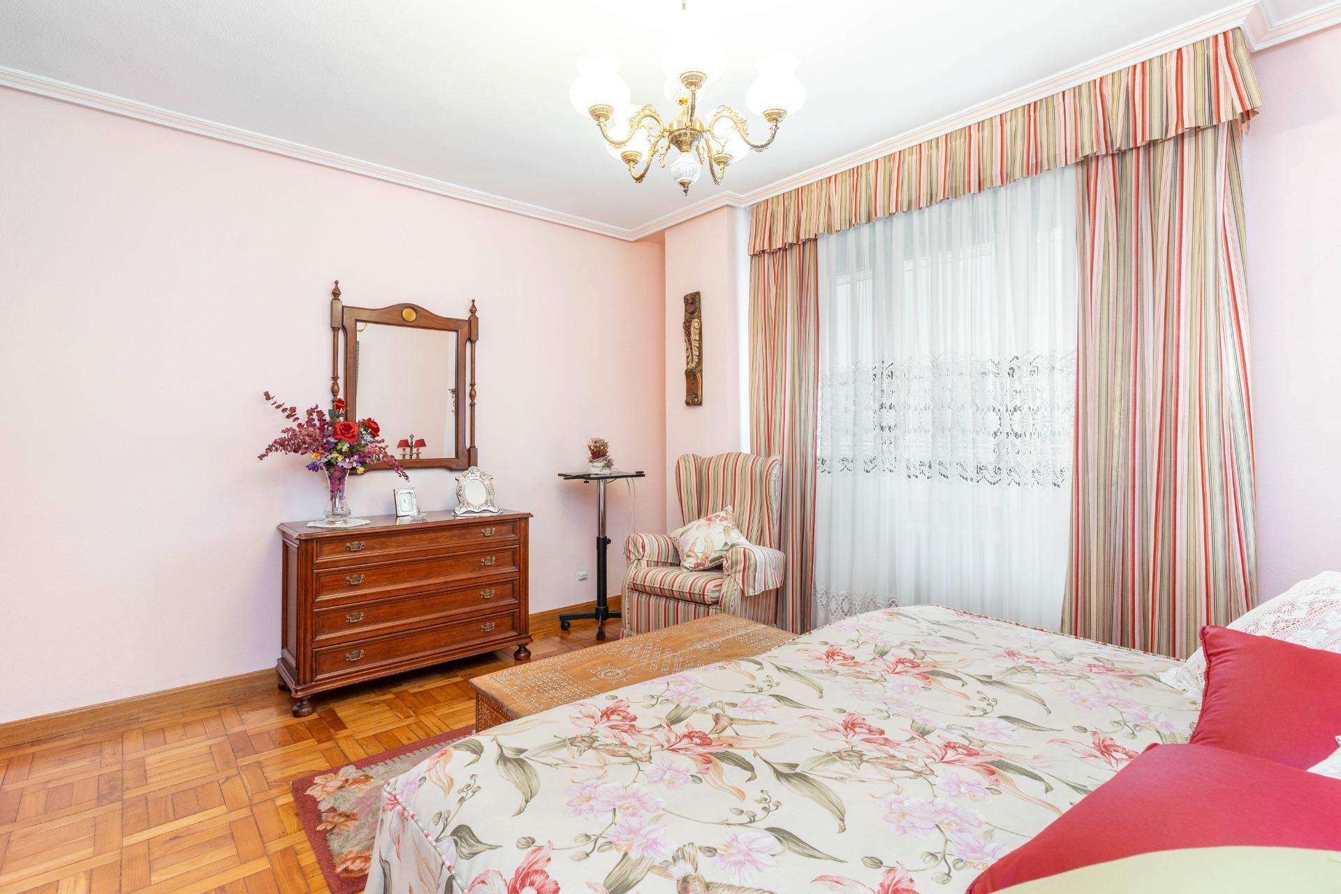 Pisos-Venta-Oviedo-2201362-Foto-14