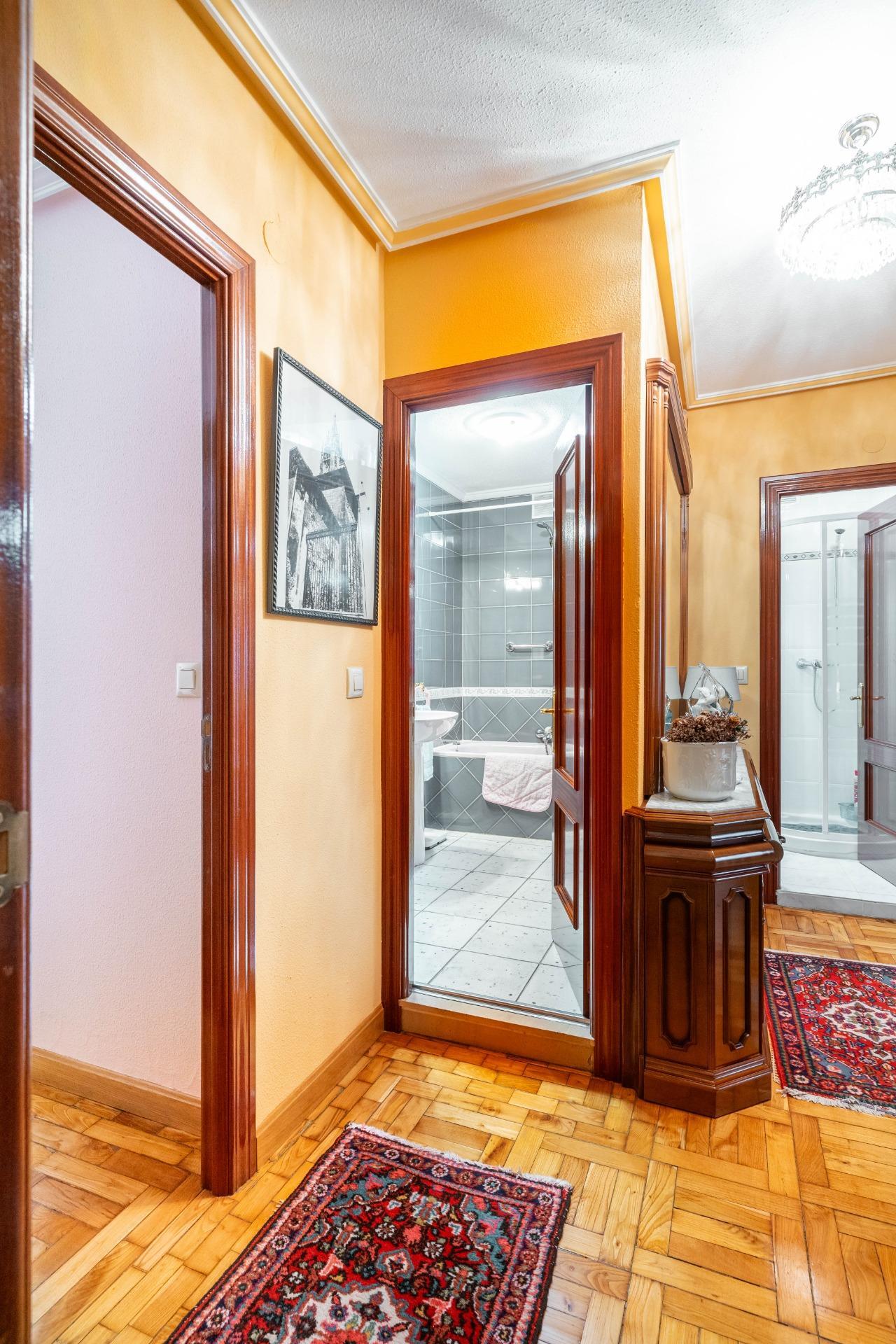 Pisos-Venta-Oviedo-2201362-Foto-11