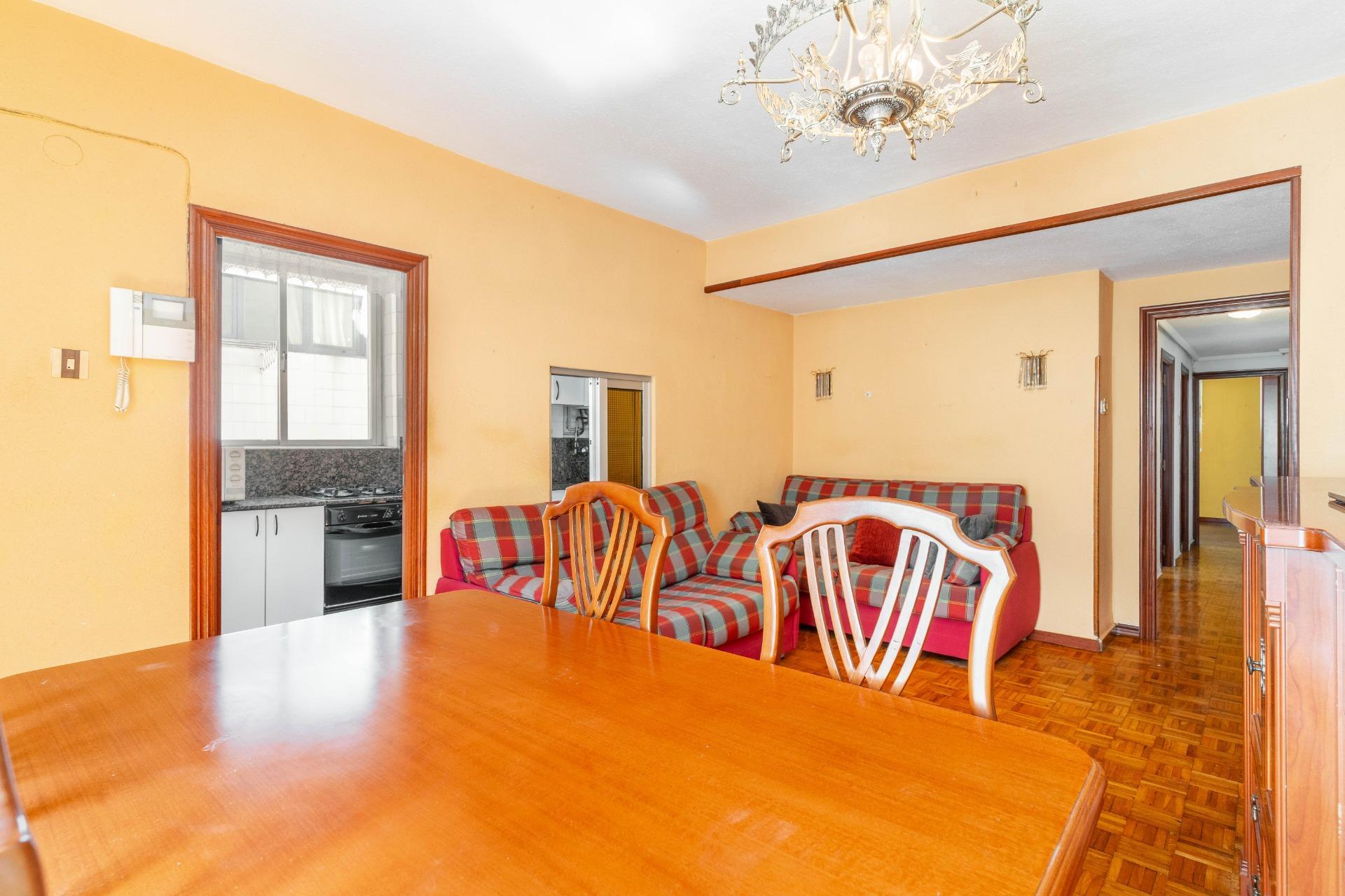 Pisos-Venta-Oviedo-2201359-Foto-5