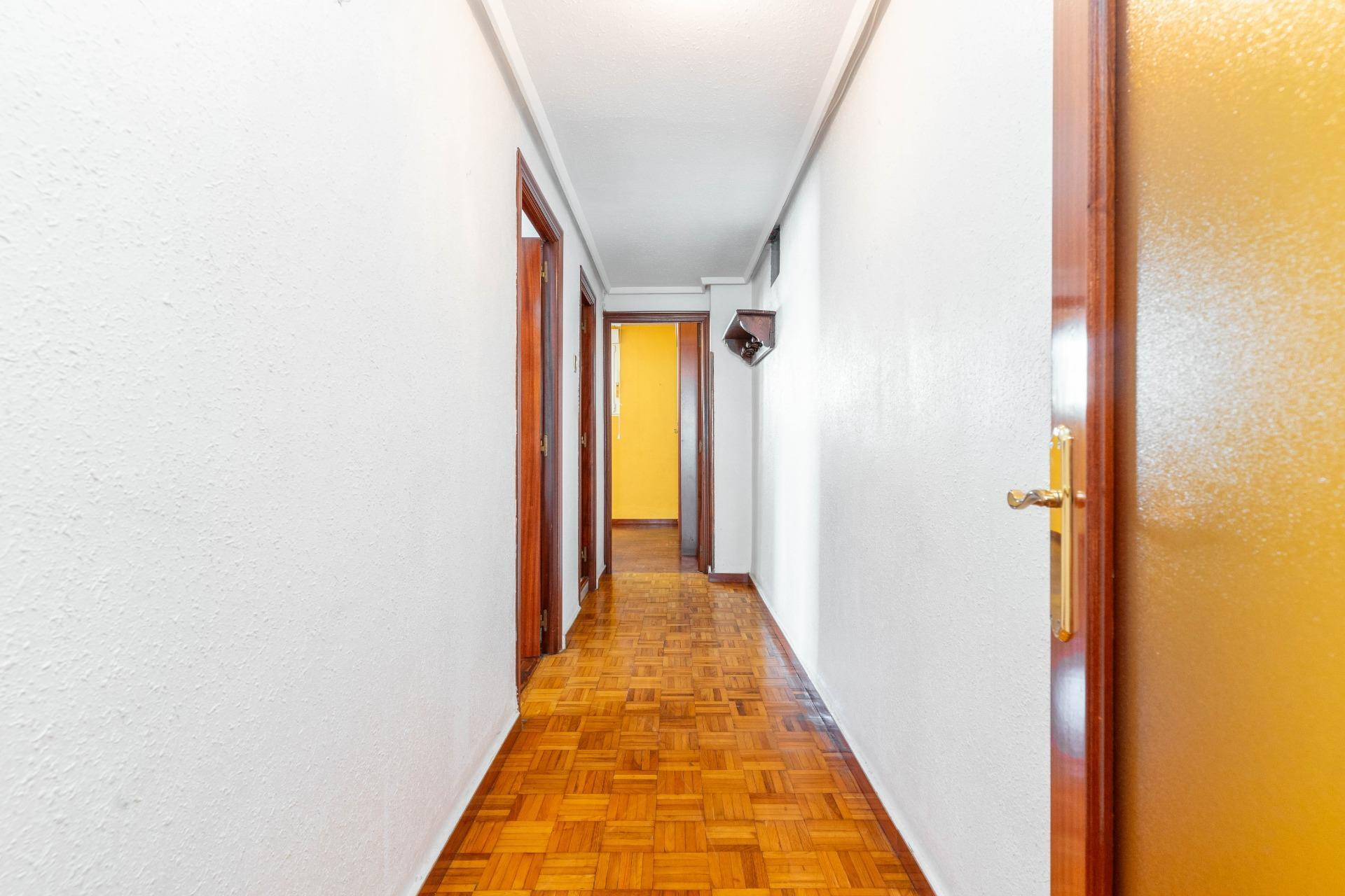 Pisos-Venta-Oviedo-2201359-Foto-15