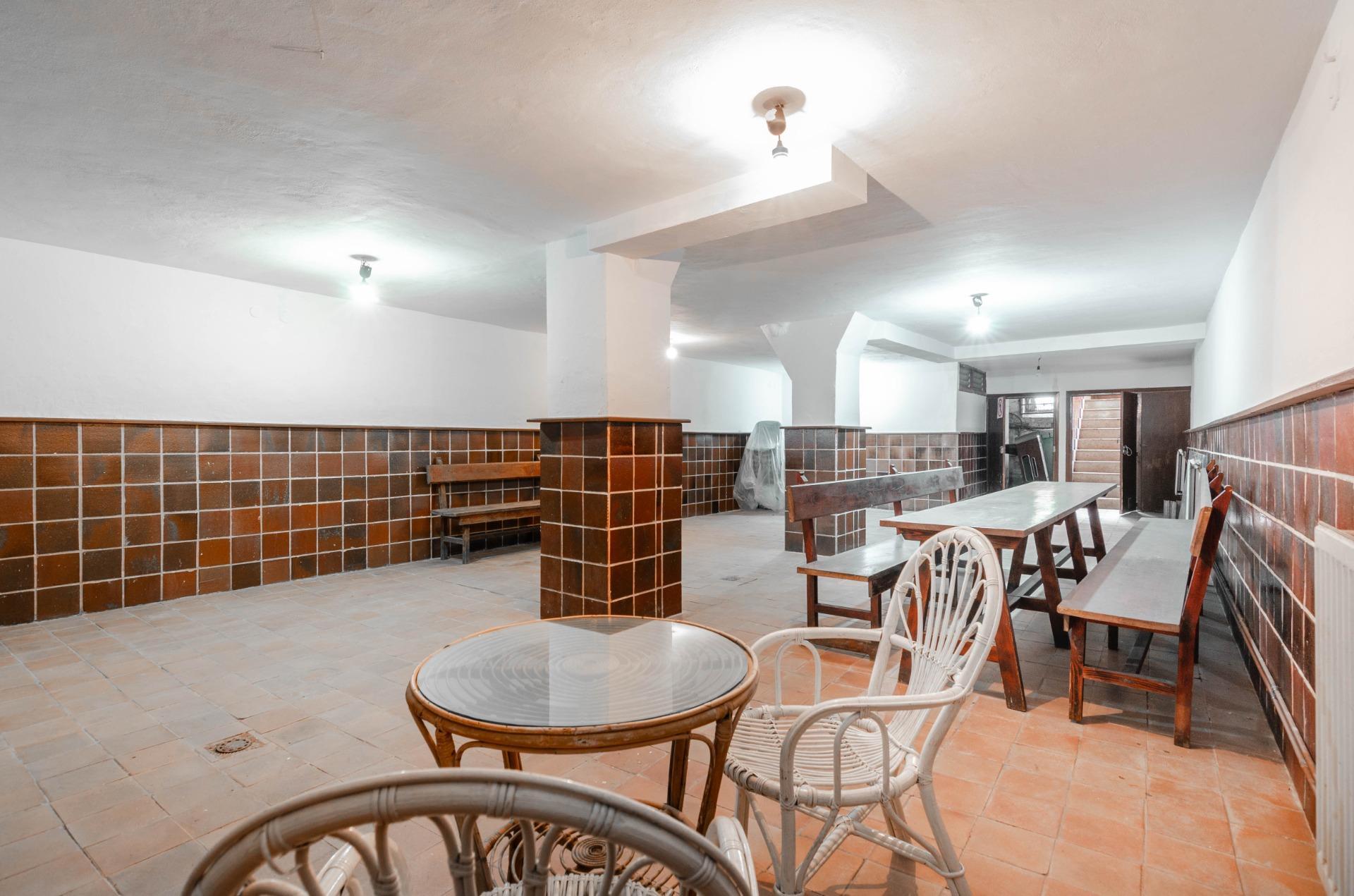 Negocios-Venta-Villaviciosa-2202560-Foto-22