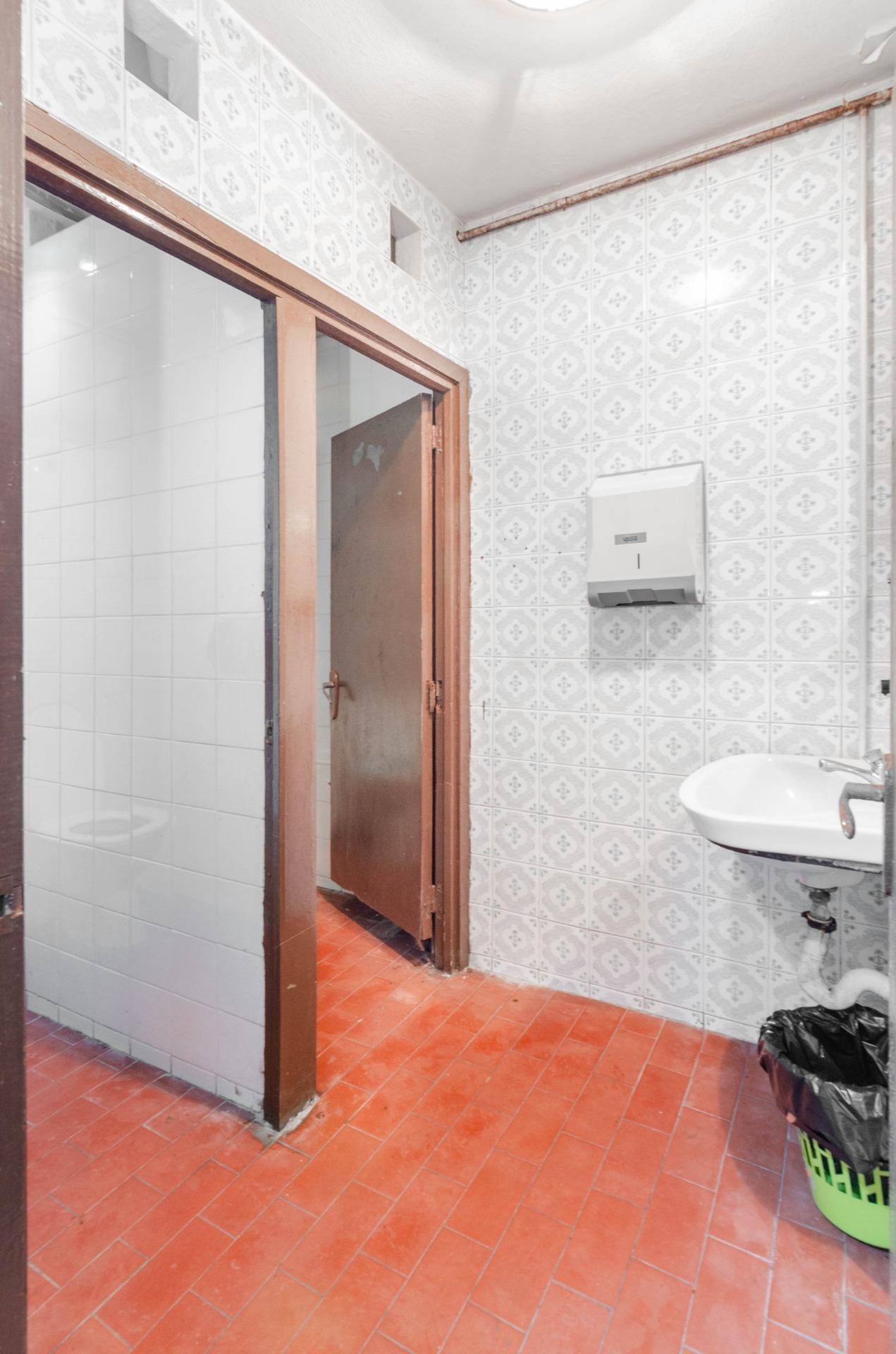 Negocios-Venta-Villaviciosa-2202560-Foto-25