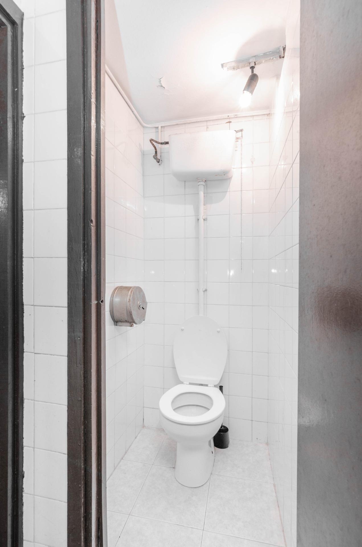 Negocios-Venta-Villaviciosa-2202560-Foto-28