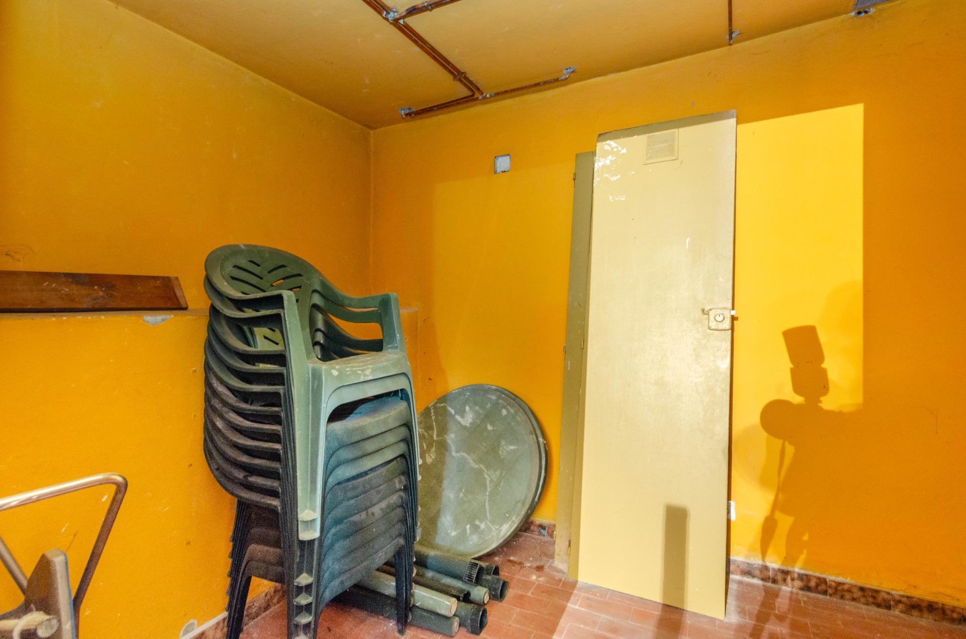 Negocios-Venta-Villaviciosa-2202560-Foto-31