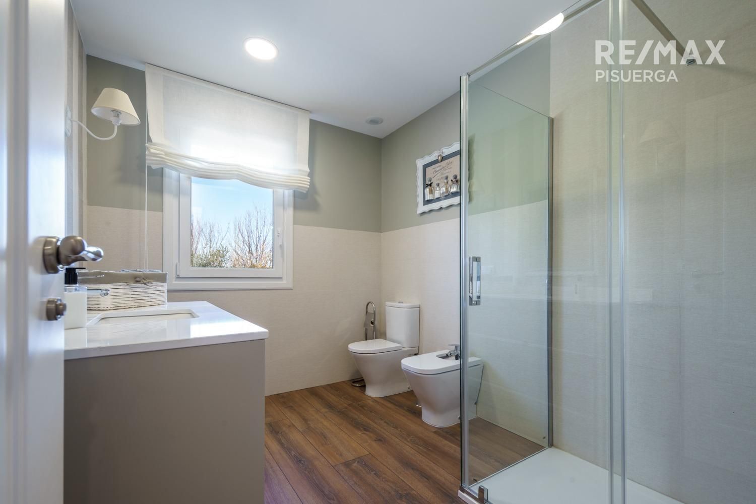 Casas o chalets-Venta-Laguna de Duero-886524-Foto-32