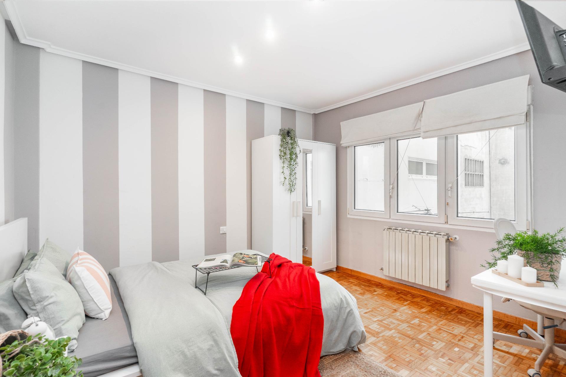 4 habitaciones y 2 baños en Ciudad Naranco