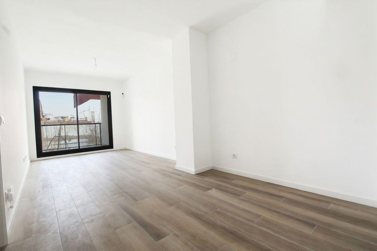 ¡Estrena hogar en el corazón de Paterna! Diseño, luz y confort en una vivienda que lo tiene TODO