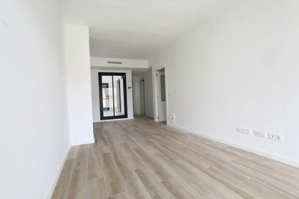 ¡Estrena hogar en el corazón de Paterna! Diseño, luz y confort en una vivienda que lo tiene TODO