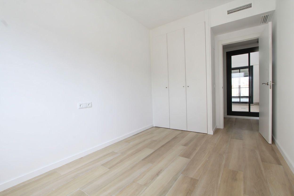 ¡Estrena hogar en el corazón de Paterna! Diseño, luz y confort en una vivienda que lo tiene TODO