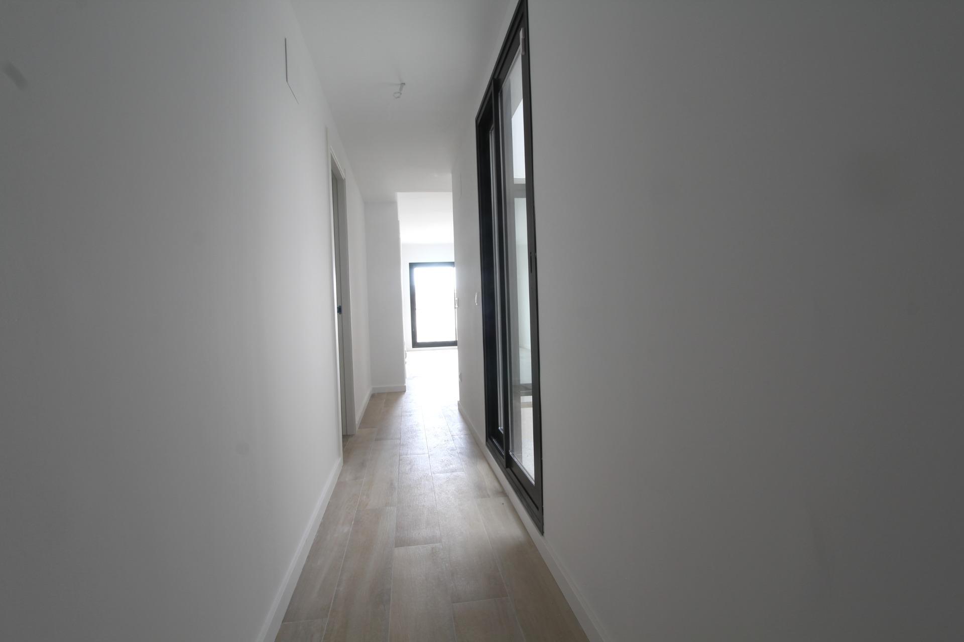 ¡Estrena hogar en el corazón de Paterna! Diseño, luz y confort en una vivienda que lo tiene TODO