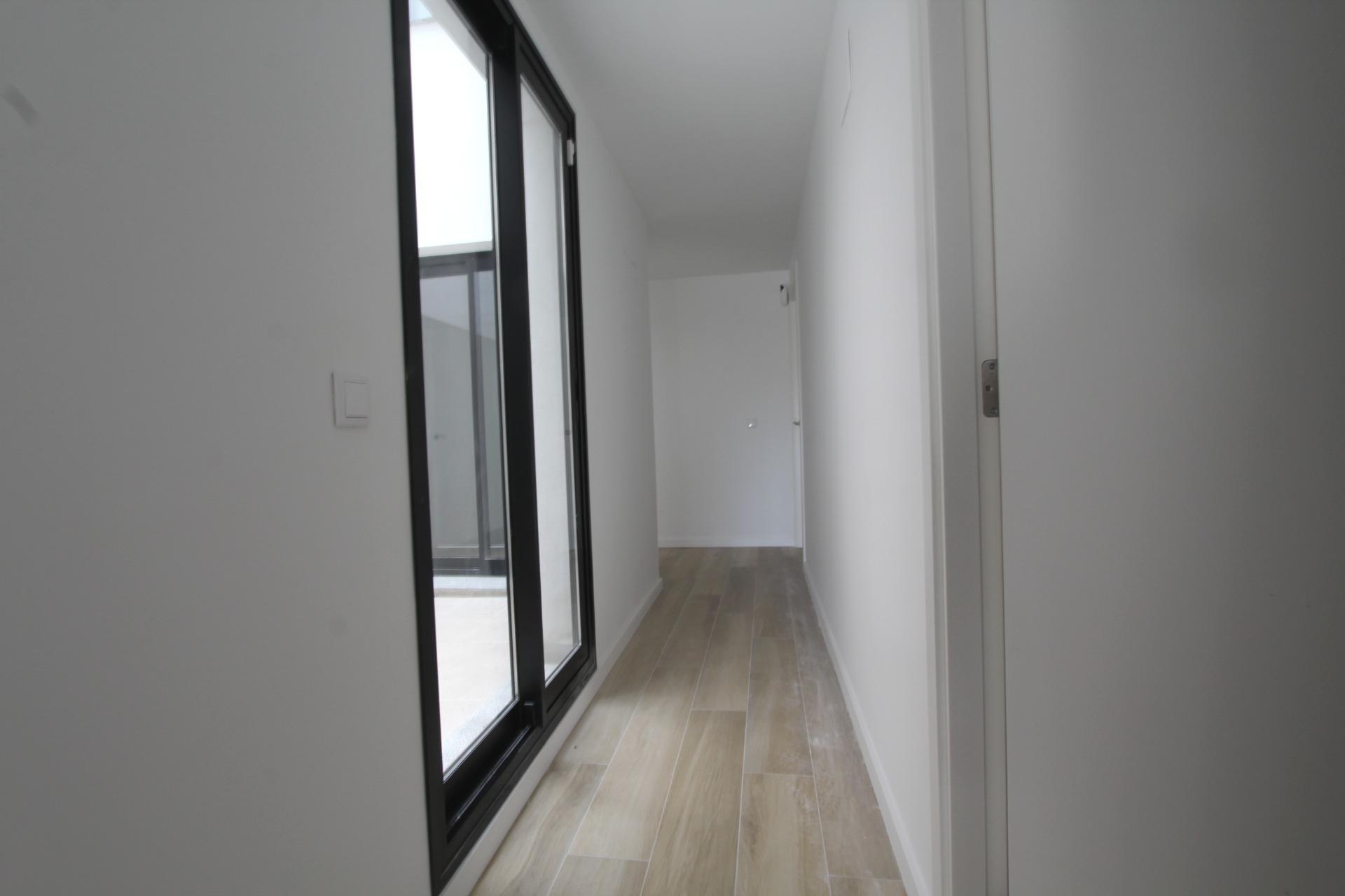 ¡Estrena hogar en el corazón de Paterna! Diseño, luz y confort en una vivienda que lo tiene TODO