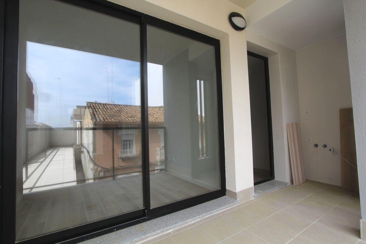 ¡Estrena hogar en el corazón de Paterna! Diseño, luz y confort en una vivienda que lo tiene TODO