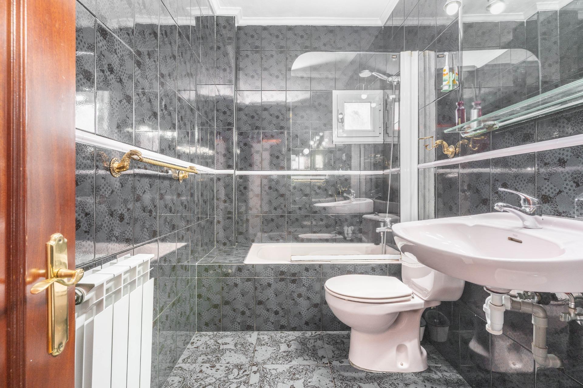 Pisos-Venta-Oviedo-2207113-Foto-15