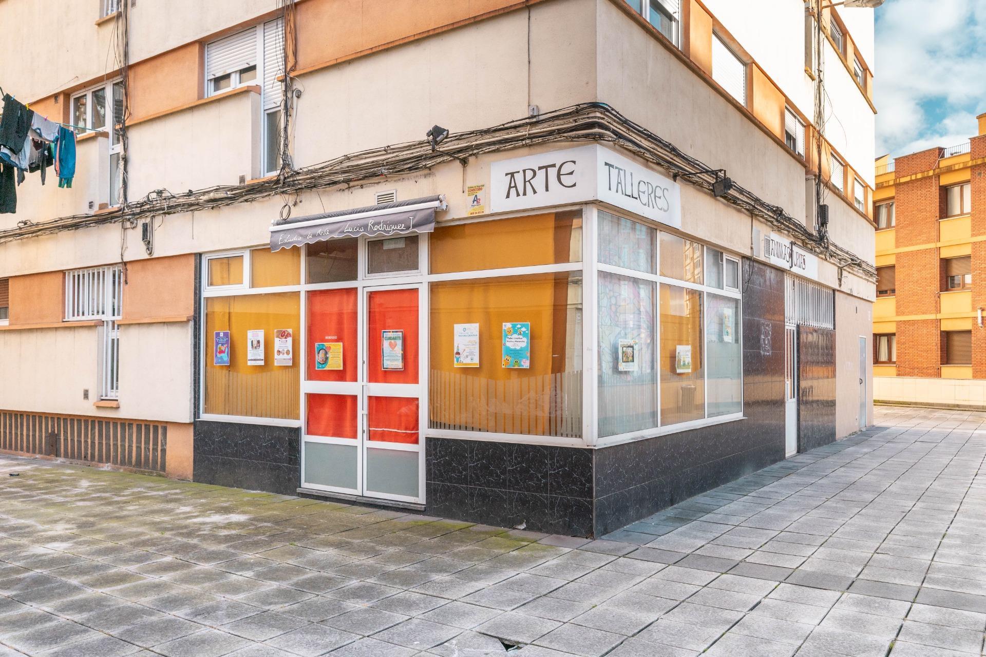 Negocios-Venta-Oviedo-2207122-Foto-2