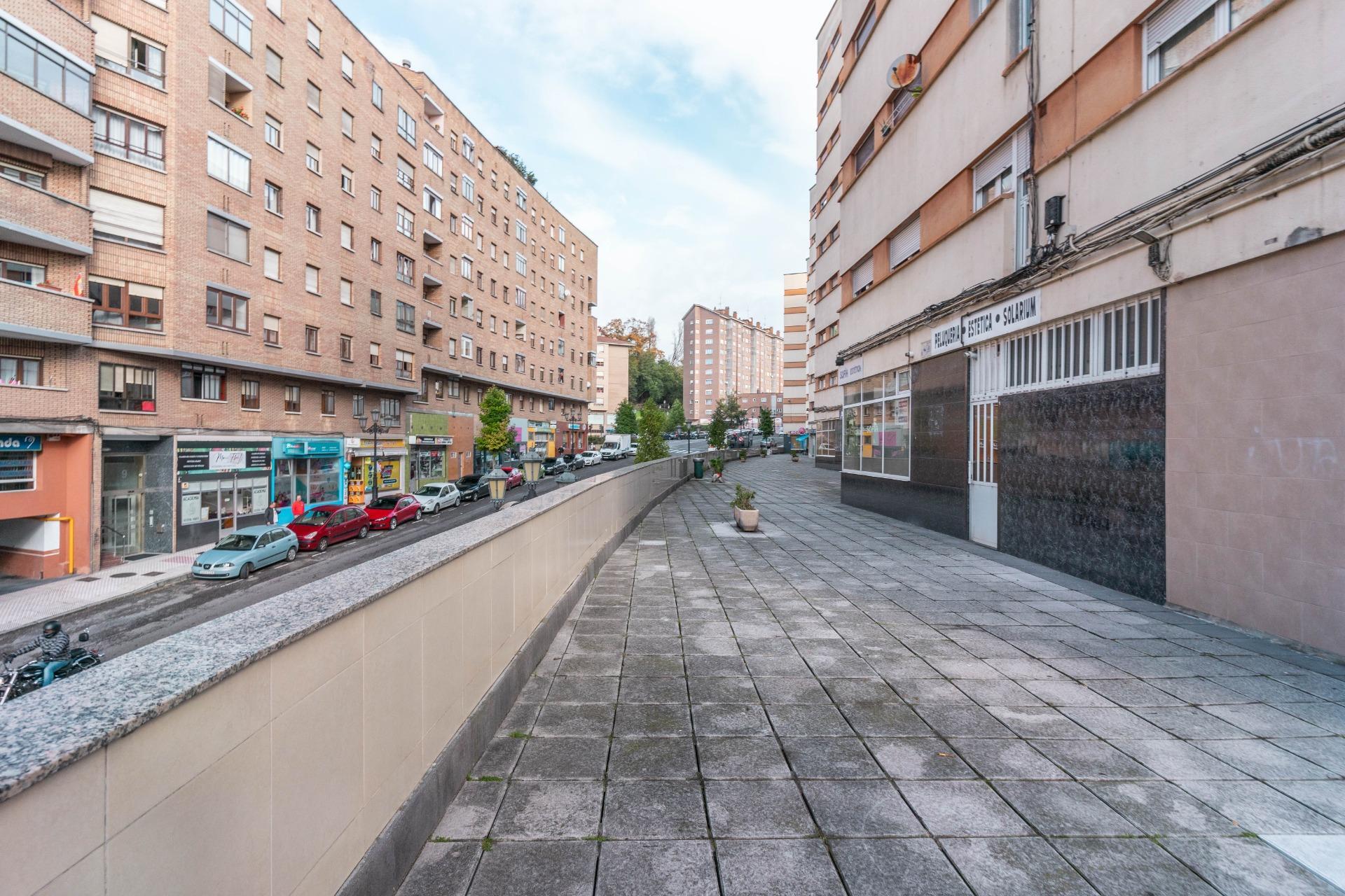 Negocios-Venta-Oviedo-2207122-Foto-25