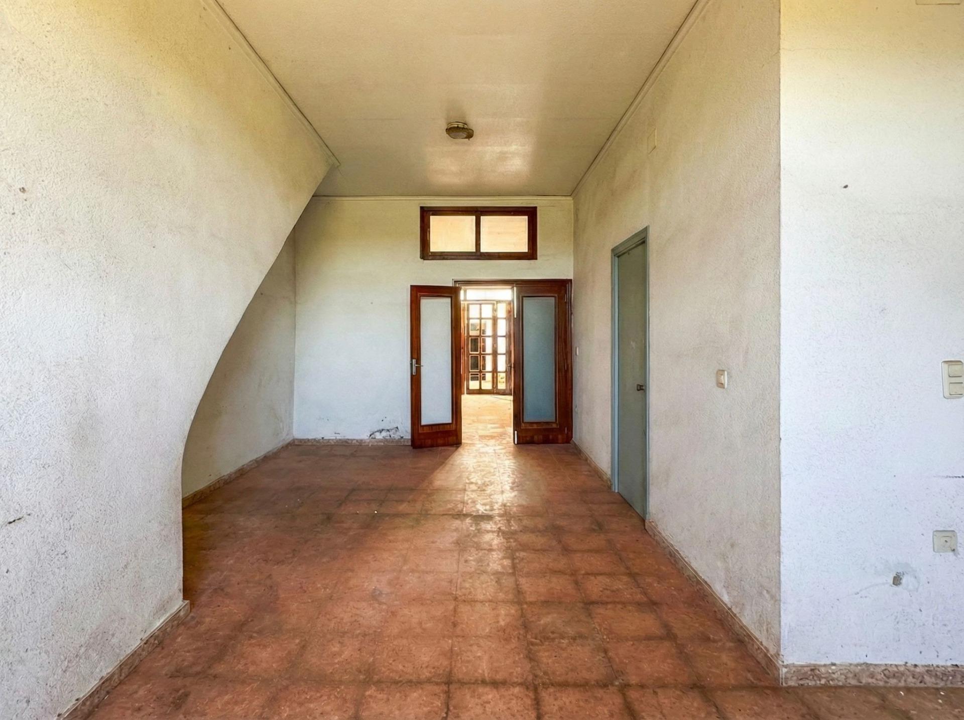 Casa urbana  en LLauri + terrenos rústicos: inversión inmobiliaria