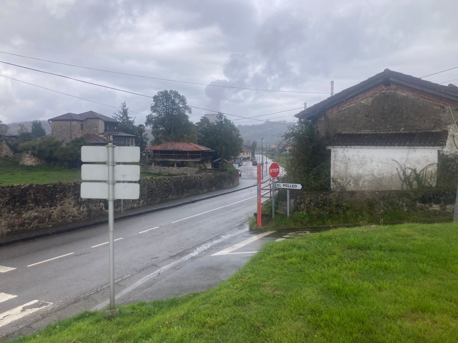 Parcelle in Ribera de Arriba