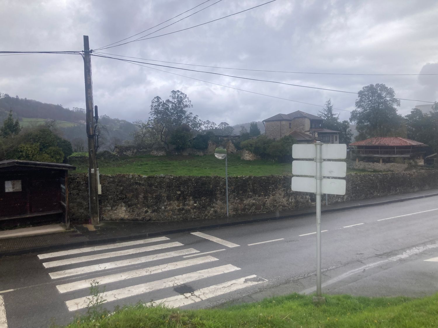 Parcelle in Ribera de Arriba